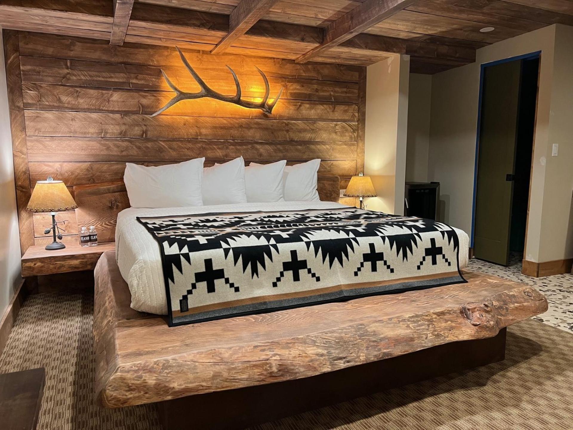 Elkhorn Cabins And Inn West Yellowstone Dış mekan fotoğraf