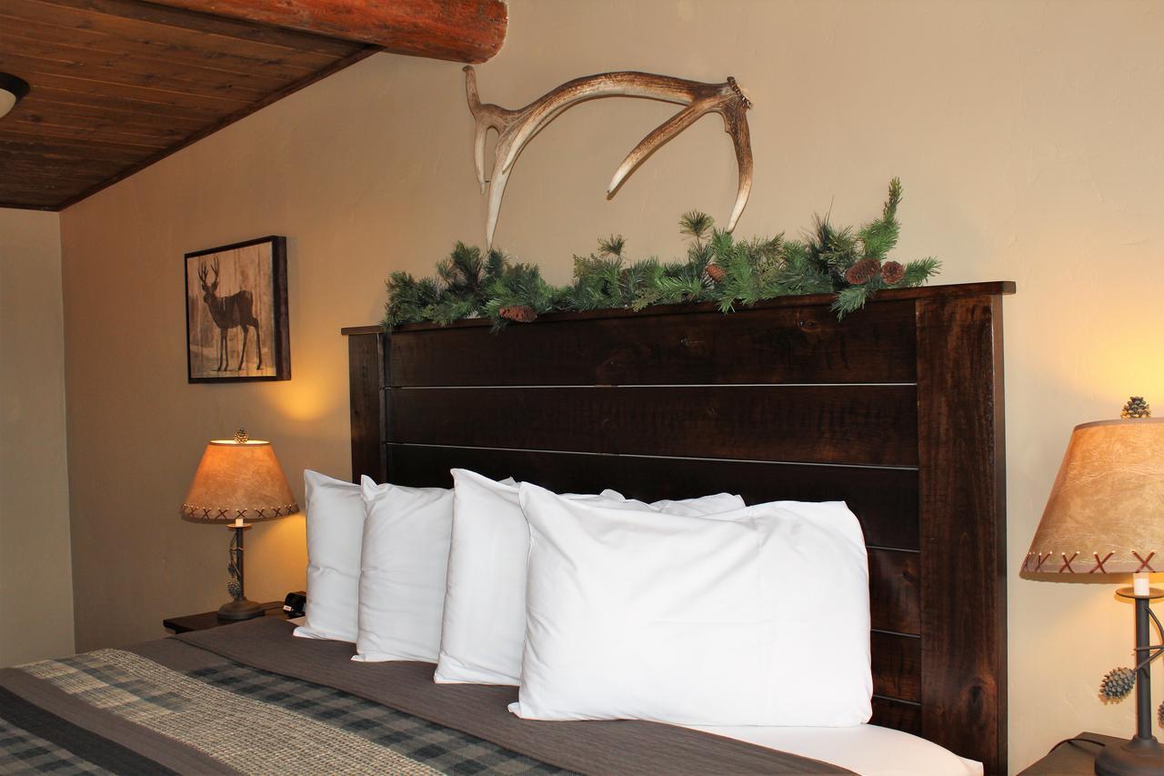 Elkhorn Cabins And Inn West Yellowstone Dış mekan fotoğraf